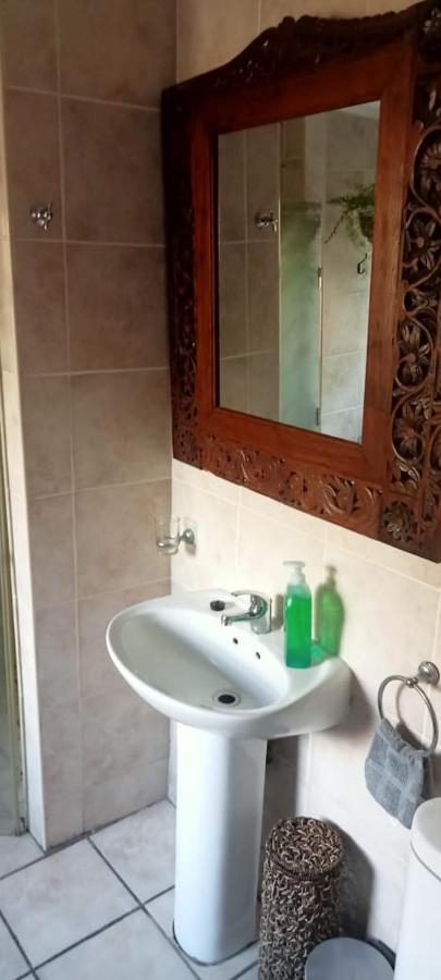 ستيلينبوش The Farmhouse B&B المظهر الخارجي الصورة